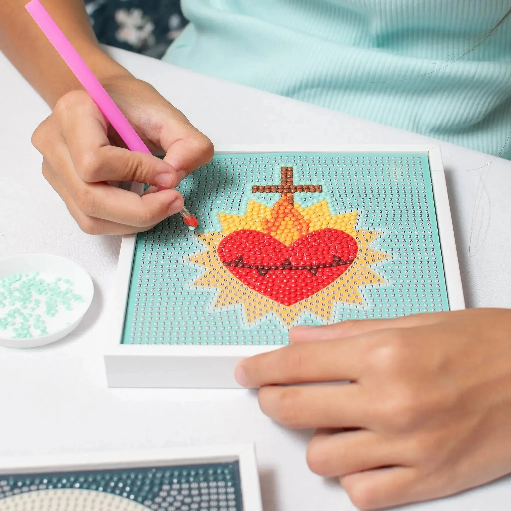 Sacred Heart of Jesus Gem Art Craft Kit - Image 3